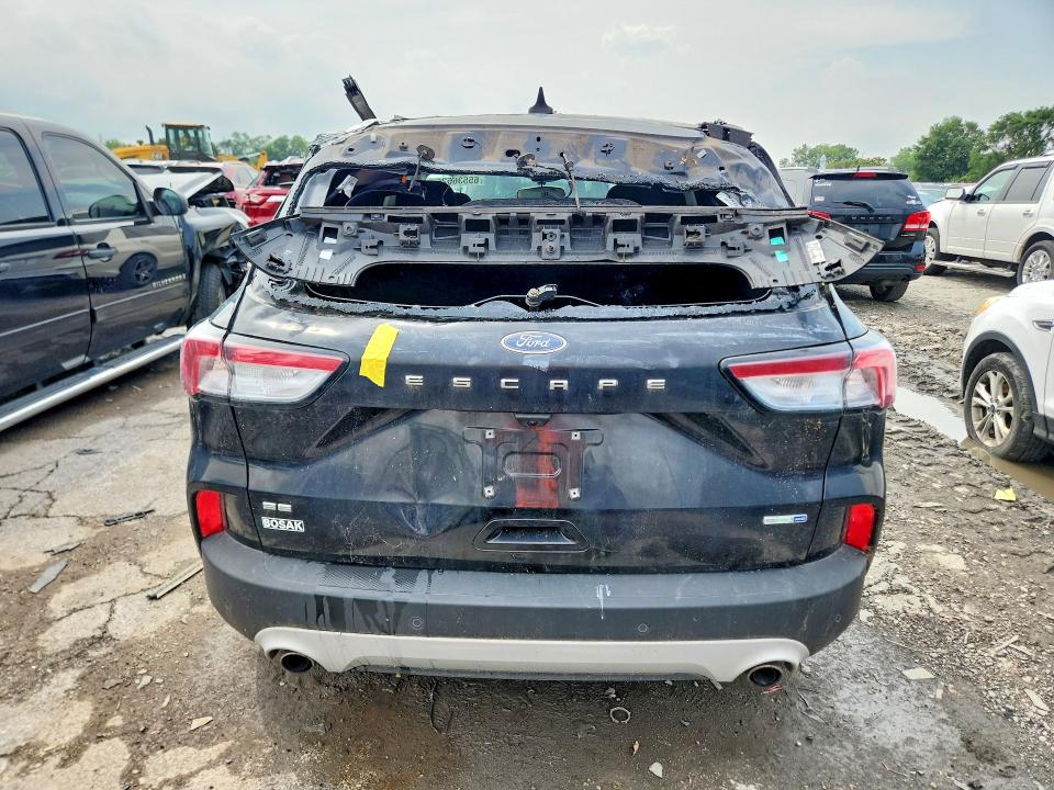 Photo 6 from auction – 2020 FORD ESCAPE with VIN 1FMCU9G66LUB18837