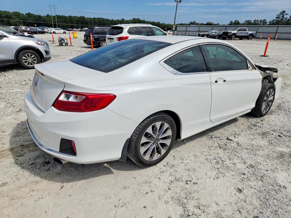 Photo 3 from auction – 2015 HONDA ACCORD with VIN 1HGCT1B36FA005161