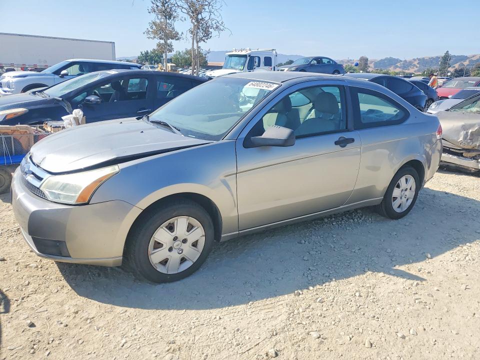 FORD FOCUS 2008 with VIN 1FAHP32N18W216804 - Photo from auction