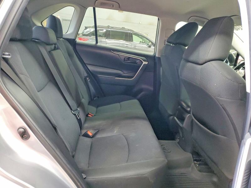 Photo 11 from auction – 2021 TOYOTA RAV4 with VIN 2T3H1RFV8MC135317