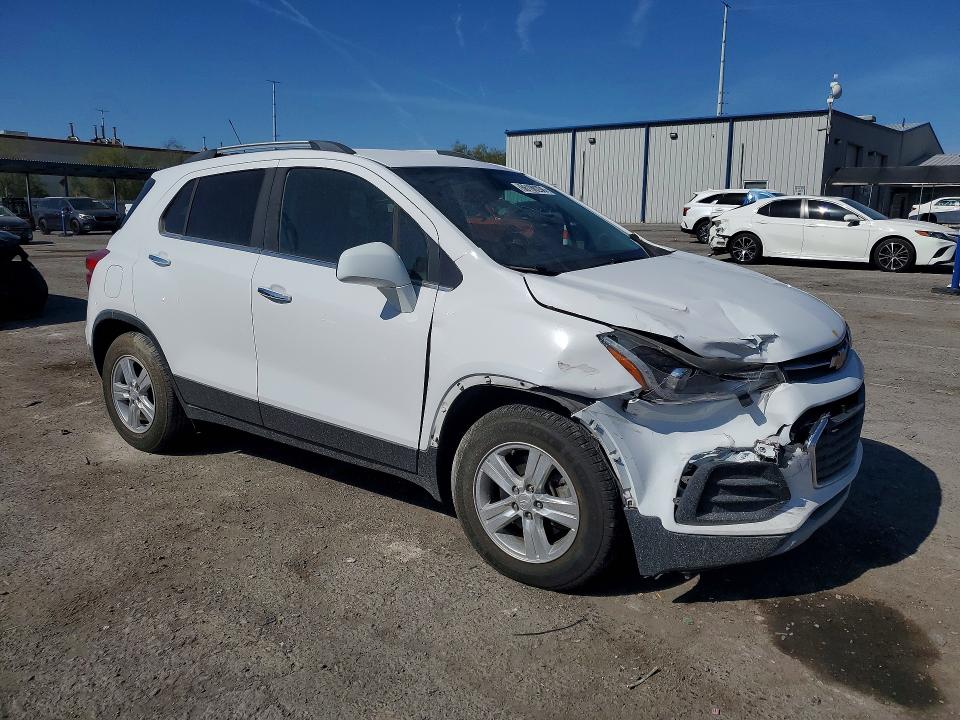 Photo 4 from auction – 2019 CHEVROLET TRAX with VIN 3GNCJLSB9KL244172