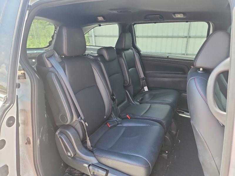 Photo 11 from auction – 2023 HONDA ODYSSEY with VIN 5FNRL6H73PB058599