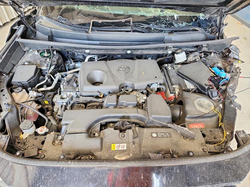 Снимка 12 от търг – 2025 TOYOTA RAV4 с VIN 2T3A1RFV6SC525976