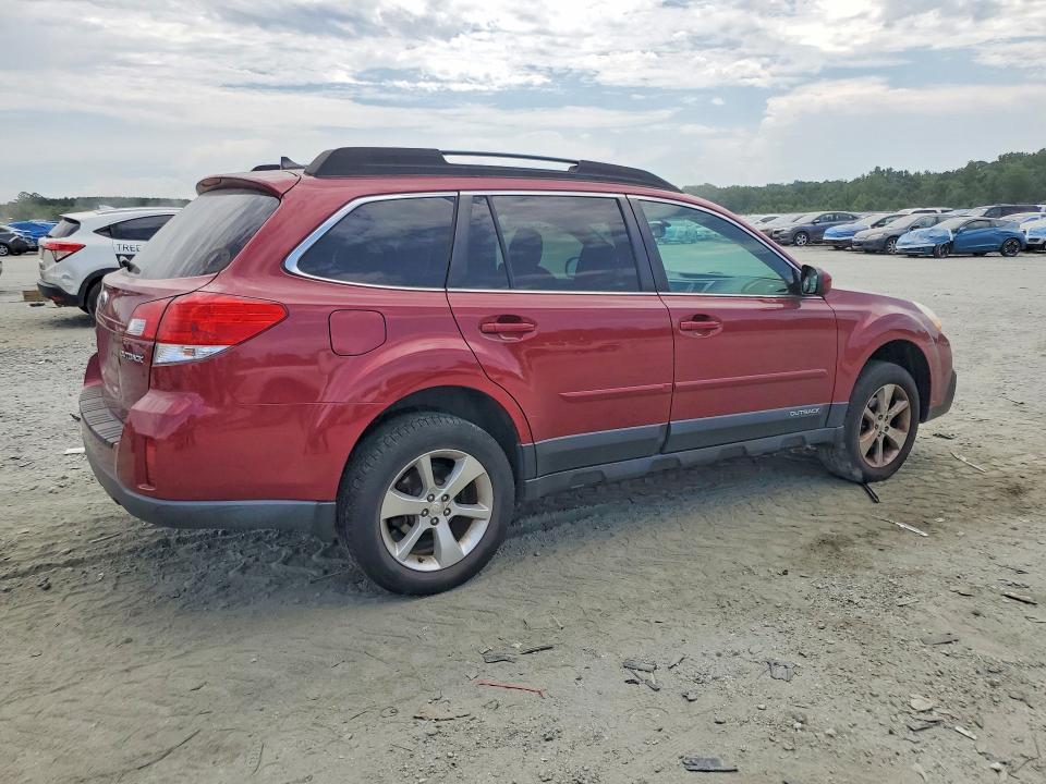 Photo 3 from auction – 2014 SUBARU OUTBACK with VIN 4S4BRCMCXE3303096