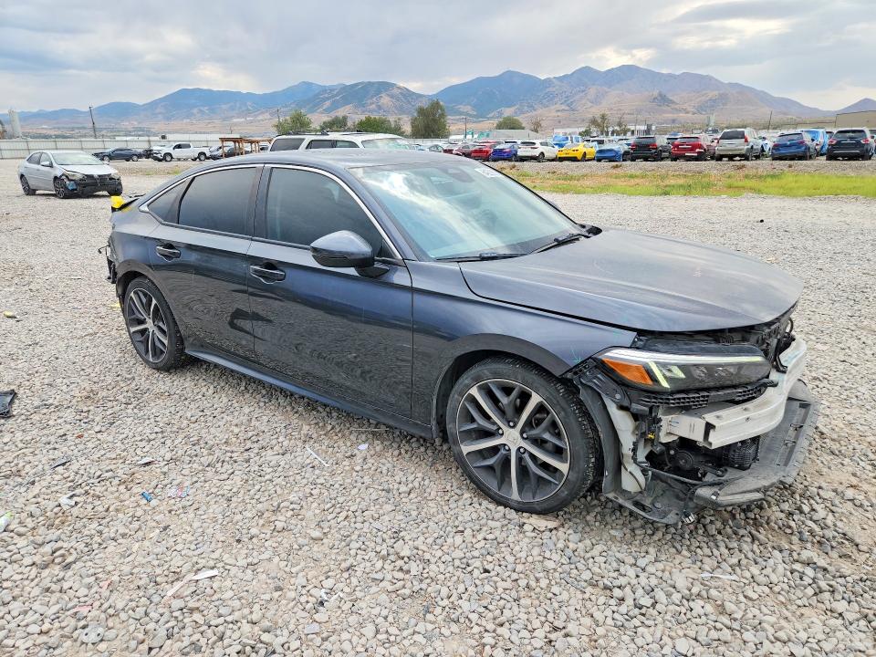 Photo 4 from auction – 2022 HONDA CIVIC with VIN 2HGFE1F9XNH320311