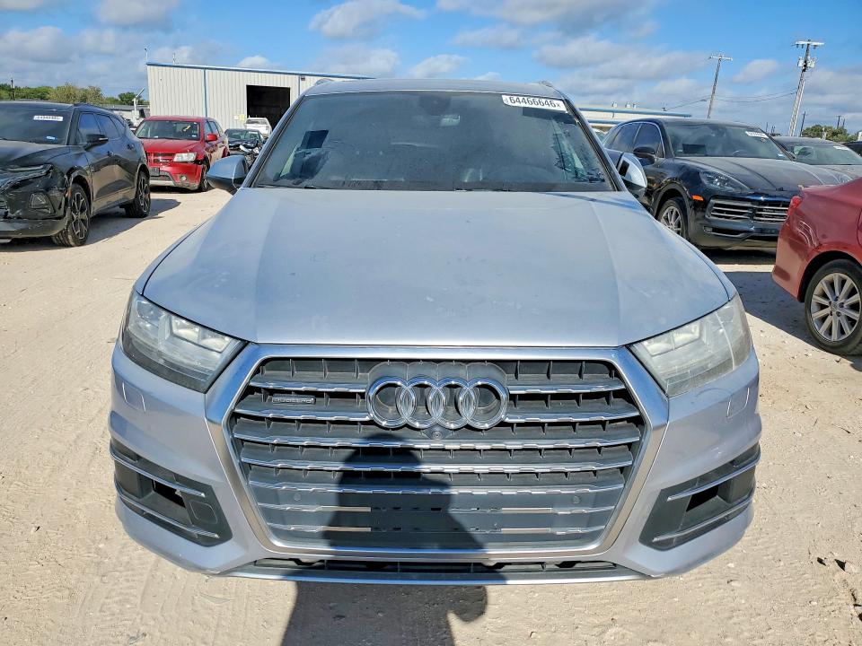 Photo 5 from auction – 2017 AUDI Q7 with VIN WA1LAAF79HD024820
