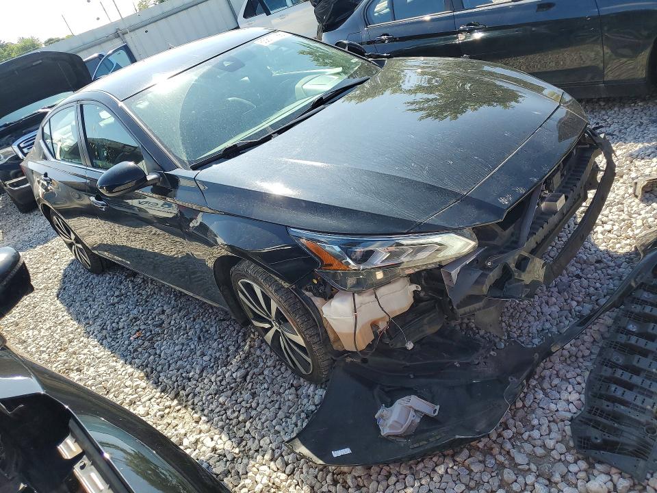 Photo 4 from auction – 2021 NISSAN ALTIMA with VIN 1N4BL4CW9MN345615