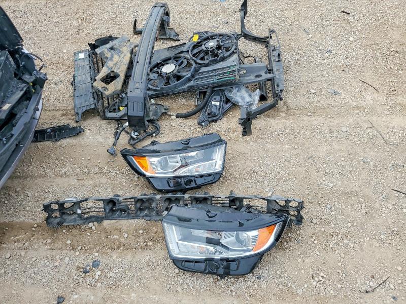 Photo 13 from auction – 2016 FORD EDGE with VIN 2FMPK4J98GBC35263