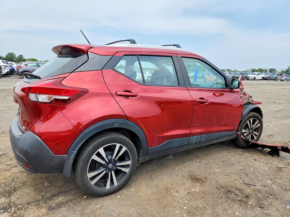 Photo 3 from auction – 2019 NISSAN KICKS with VIN 3N1CP5CU7KL558991