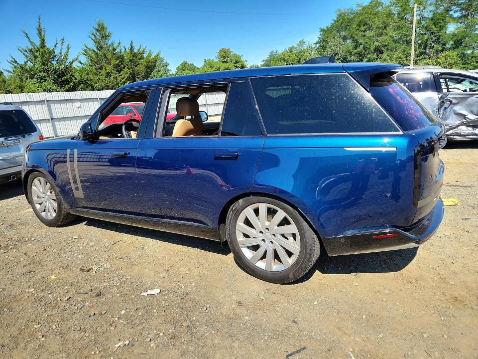Photo 2 from auction – 2025 LAND ROVER RANGE ROVER with VIN SALKPBFU1SA296047