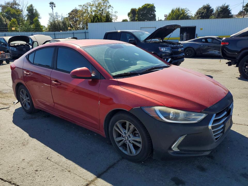 Photo 4 from auction – 2017 HYUNDAI ELANTRA with VIN 5NPD84LF2HH007631