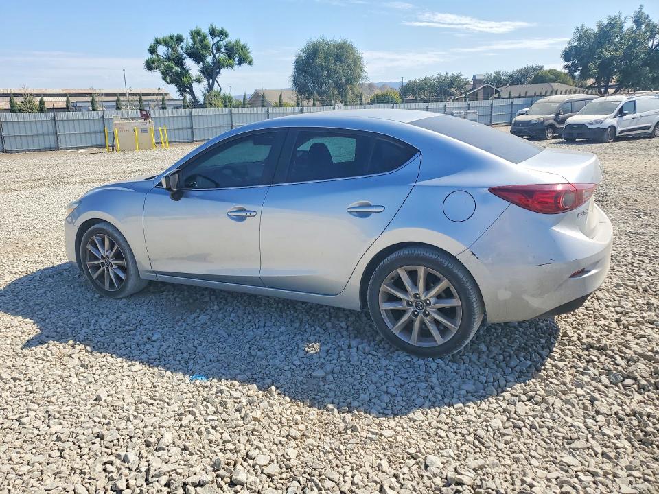 Photo 2 from auction – 2017 MAZDA 3 with VIN 3MZBN1V76HM119439