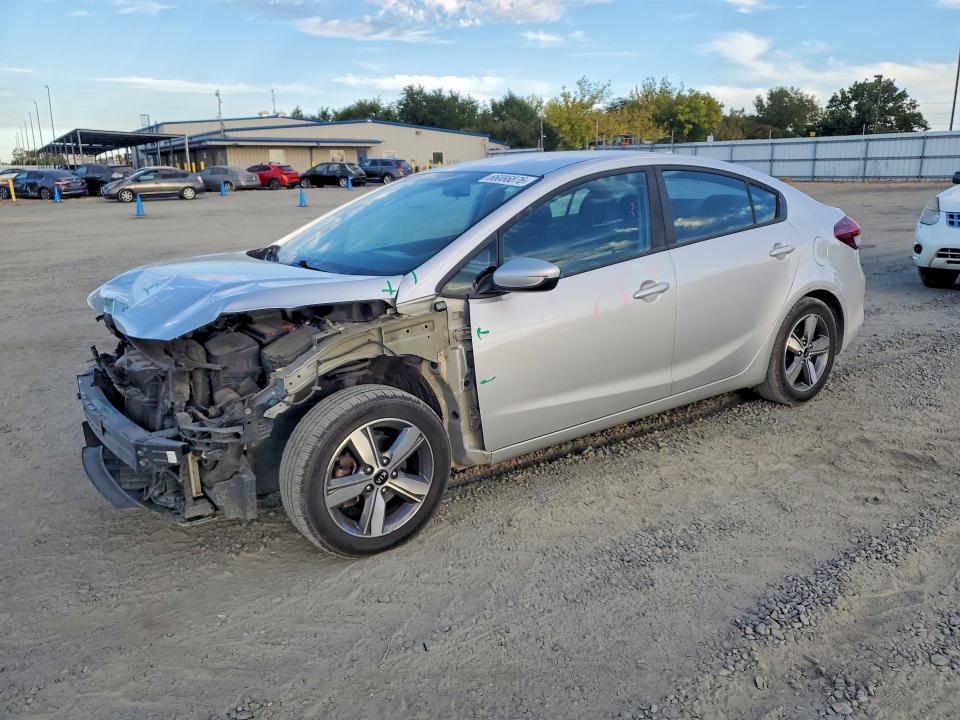 KIA FORTE 2018 with VIN 3KPFL4A73JE224280 - Photo from auction