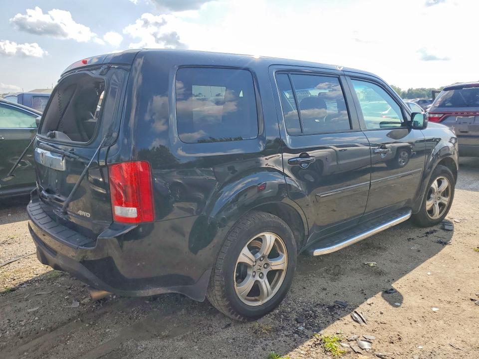 Photo 3 from auction – 2014 HONDA PILOT with VIN 5FNYF4H51EB027435