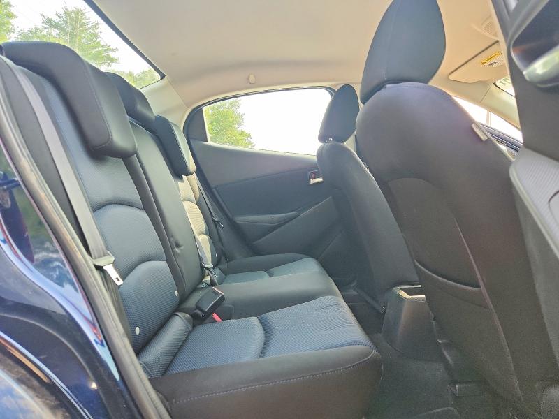 Photo 10 from auction – 2016 SCION IA with VIN 3MYDLBZV1GY118658