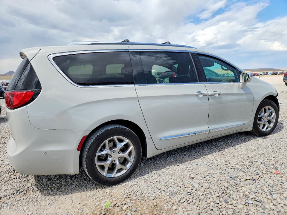 Zdjęcie 3 z aukcji – 2017 CHRYSLER PACIFICA z VIN 2C4RC1GG5HR592598