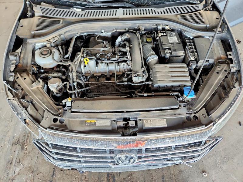 Photo 11 from auction – 2019 VOLKSWAGEN JETTA with VIN 3VWC57BU2KM040455