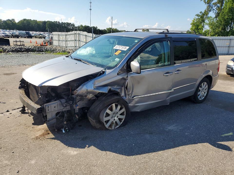 2014 CHRYSLER TOWN & COUNTRY