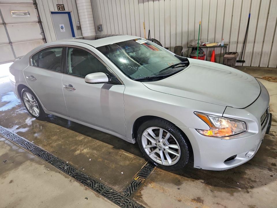 Photo 4 from auction – 2013 NISSAN MAXIMA with VIN 1N4AA5AP5DC838061