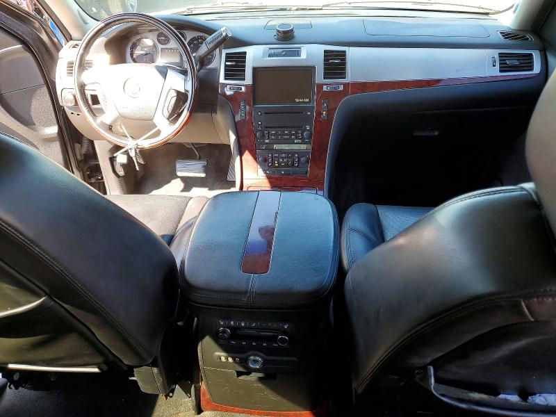 Photo 8 from auction – 2008 CADILLAC ESCALADE with VIN 1GYFK63848R154284