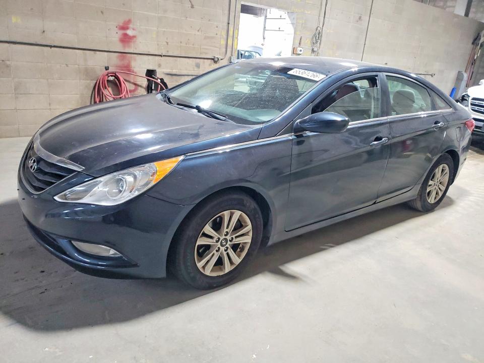 HYUNDAI SONATA 2013 with VIN 5NPEB4AC8DH631944 - Photo from auction
