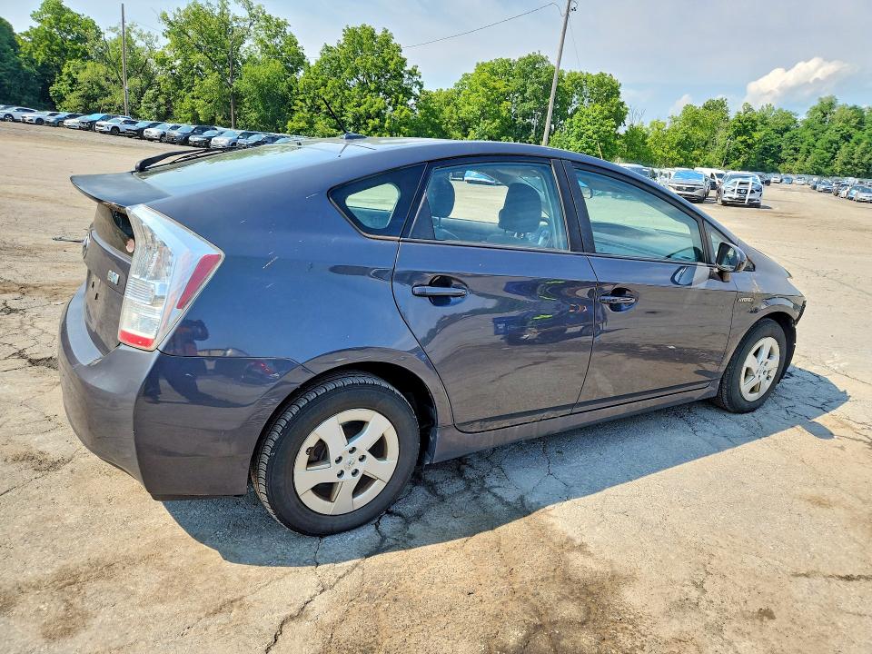 Photo 3 from auction – 2010 TOYOTA PRIUS with VIN JTDKN3DU3A0111460