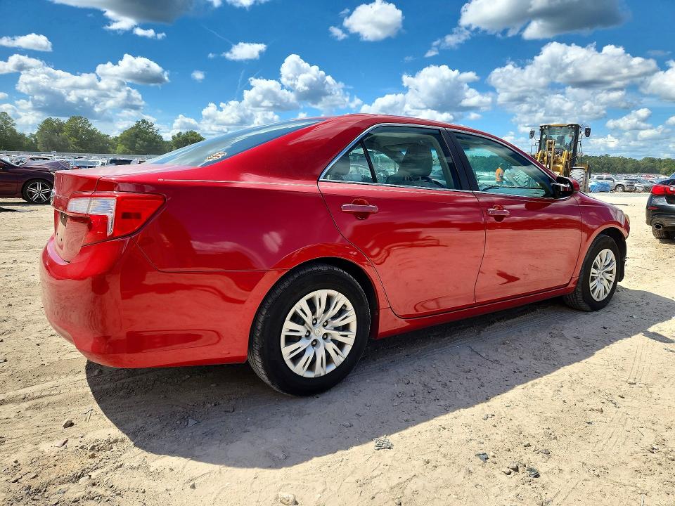 Photo 3 from auction – 2012 TOYOTA CAMRY with VIN 4T1BF1FK2CU547706