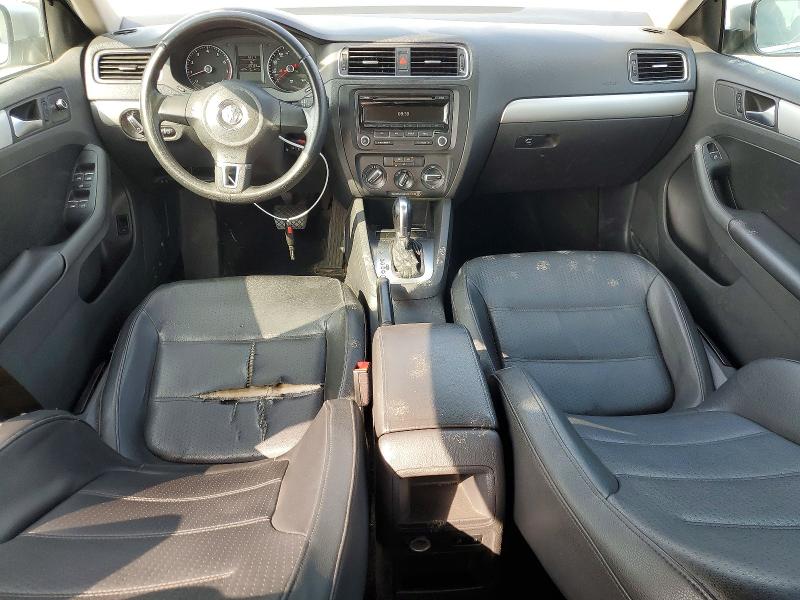 Photo 8 from auction – 2013 VOLKSWAGEN JETTA with VIN 3VWDP7AJ5DM391577
