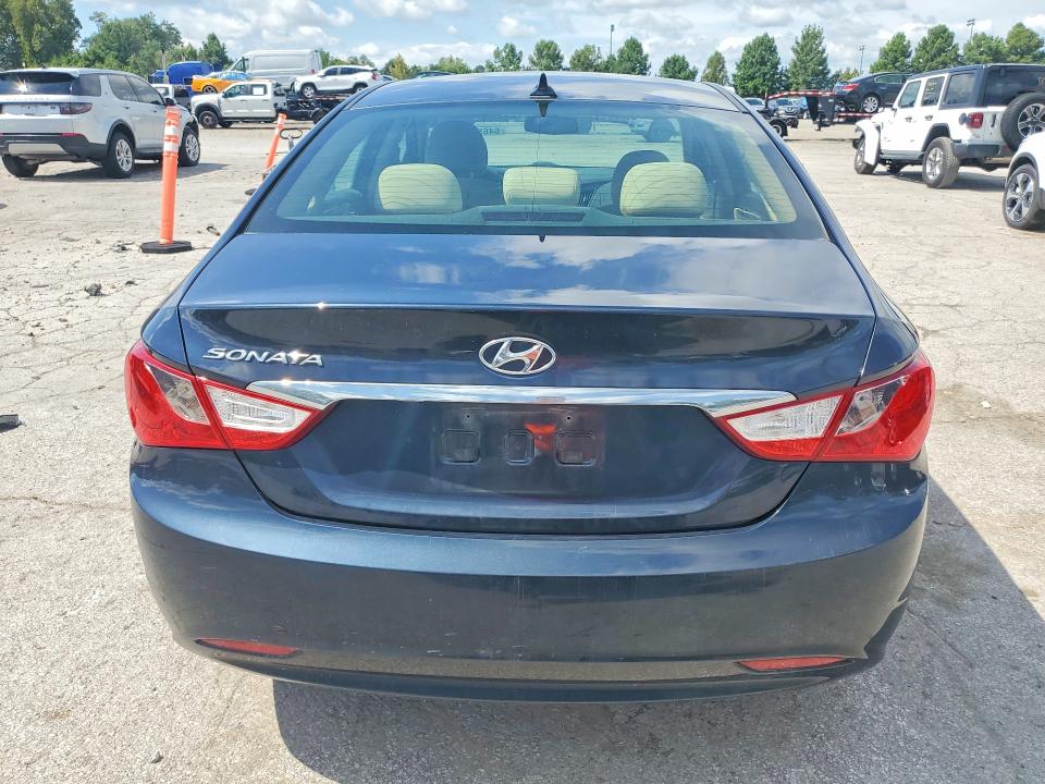 Photo 6 from auction – 2012 HYUNDAI SONATA with VIN 5NPEB4AC8CH470719