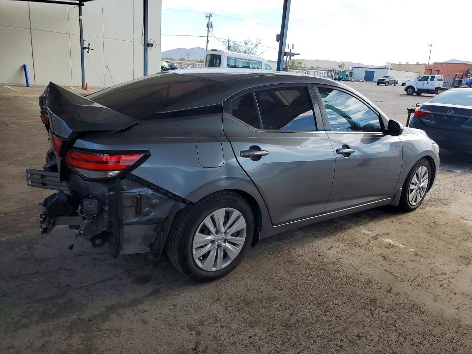 Photo 3 from auction – 2020 NISSAN SENTRA with VIN 3N1AB8BVXLY212469