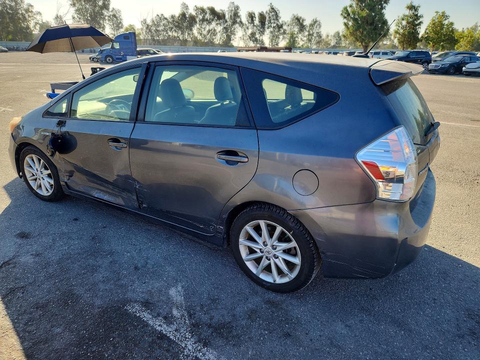 Photo 2 from auction – 2012 TOYOTA PRIUS V with VIN JTDZN3EU8C3088045