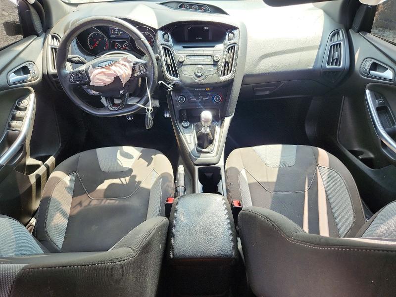 Photo 8 from auction – 2016 FORD FOCUS with VIN 1FADP3L90GL226949