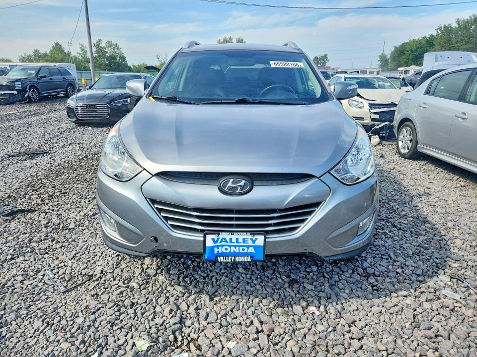 Photo 5 from auction – 2013 HYUNDAI TUCSON with VIN KM8JU3AC9DU698878