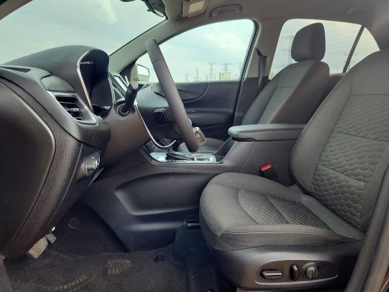 Photo 7 from auction – 2018 CHEVROLET EQUINOX with VIN 2GNAXKEX0J6207795