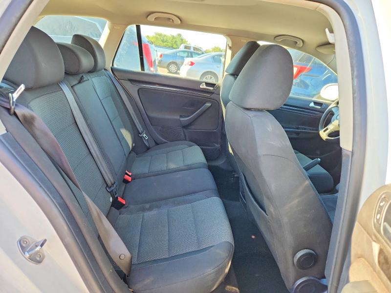 Photo 10 from auction – 2011 VOLKSWAGEN JETTA with VIN 3VWKZ7AJ6BM664668