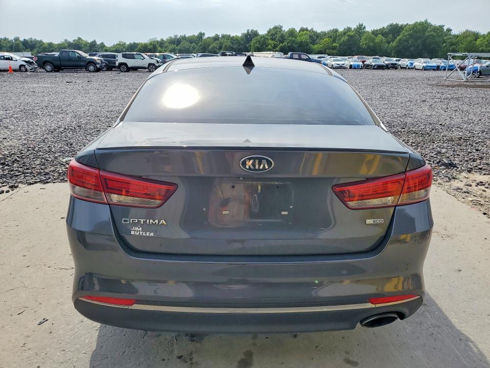 Photo 6 from auction – 2017 KIA OPTIMA with VIN 5XXGT4L16HG173064