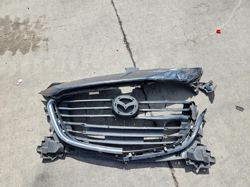 Photo 12 from auction – 2017 MAZDA 3 with VIN JM1BN1L32H1124024