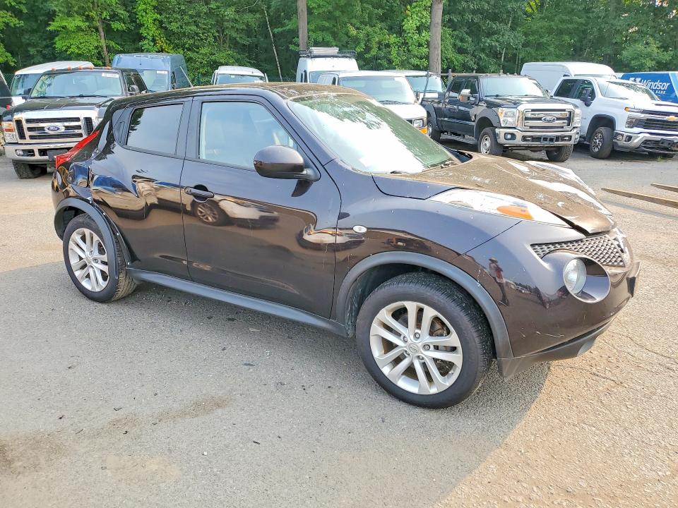 Photo 4 from auction – 2014 NISSAN JUKE with VIN JN8AF5MV2ET359835