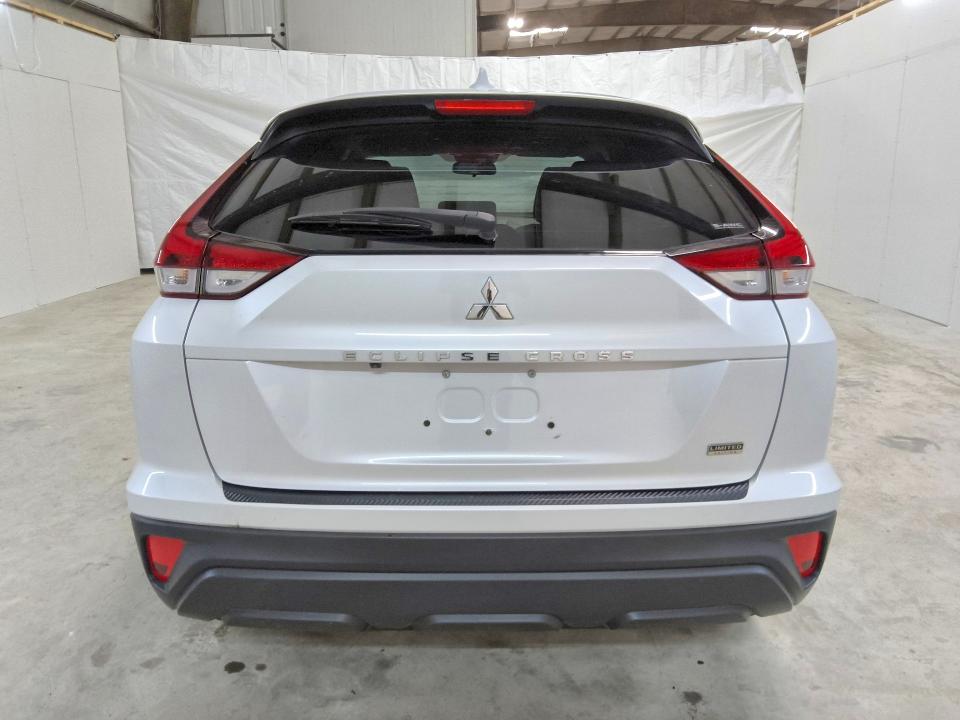Photo 6 from auction – 2023 MITSUBISHI ECLIPSE CROSS with VIN JA4ATVAA4PZ050531