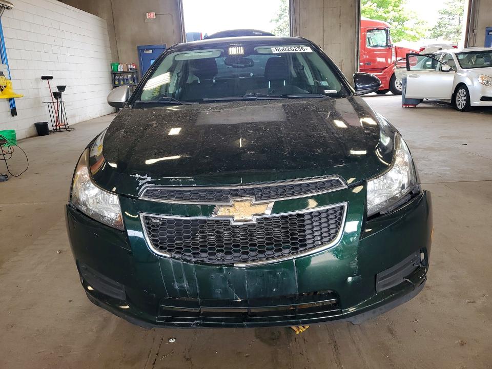 Photo 5 from auction – 2014 CHEVROLET CRUZE with VIN 1G1PC5SB7E7282825