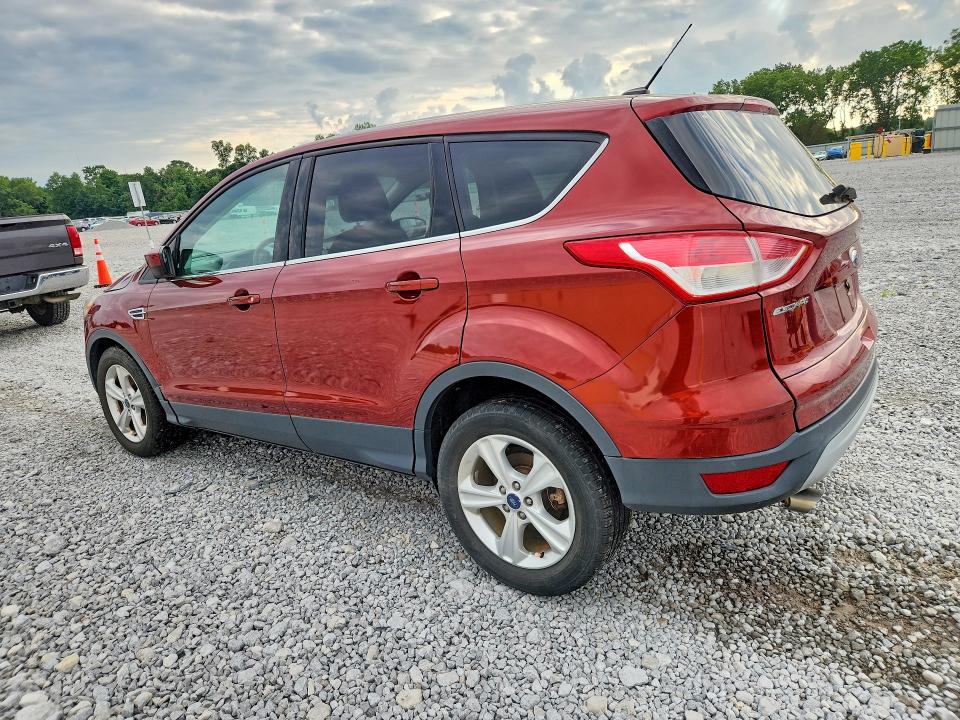 Photo 2 from auction – 2016 FORD ESCAPE with VIN 1FMCU9GX2GUB21152