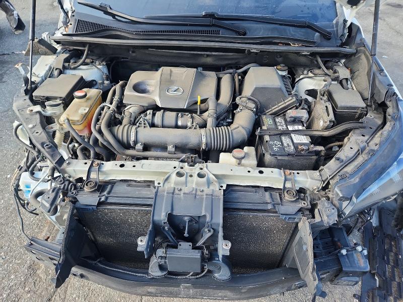 Photo 12 from auction – 2015 LEXUS NX with VIN JTJBARBZ2F2006950