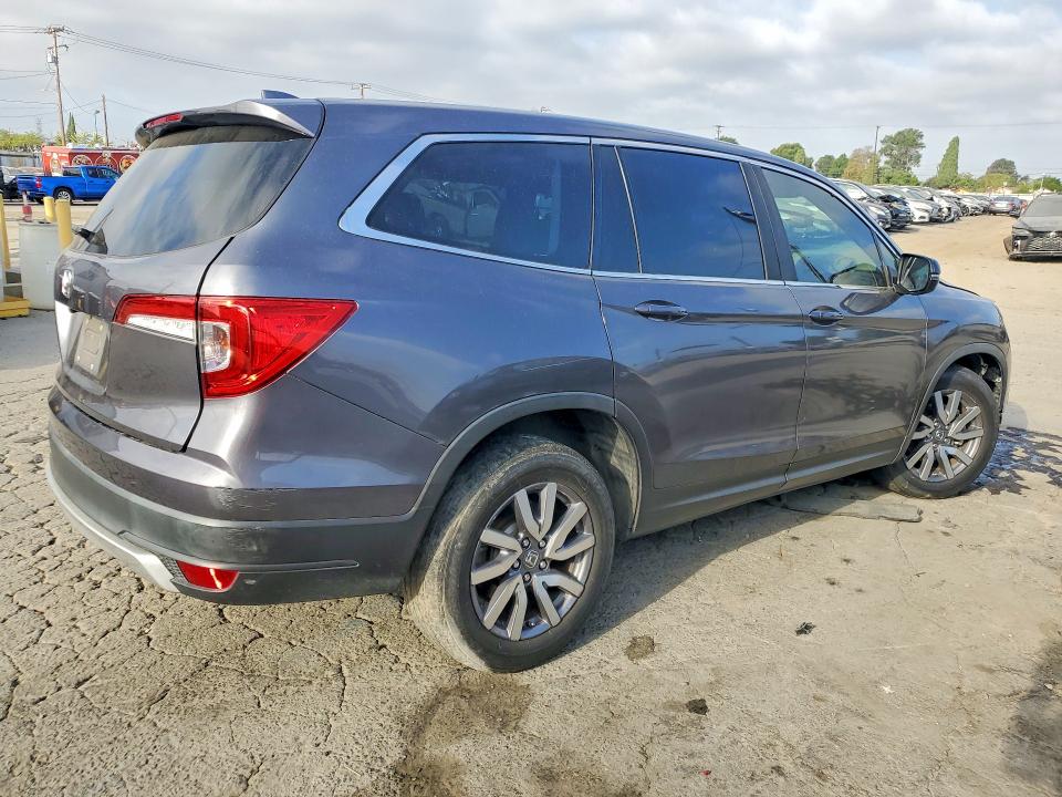 Photo 3 from auction – 2019 HONDA PILOT with VIN 5FNYF5H54KB036938