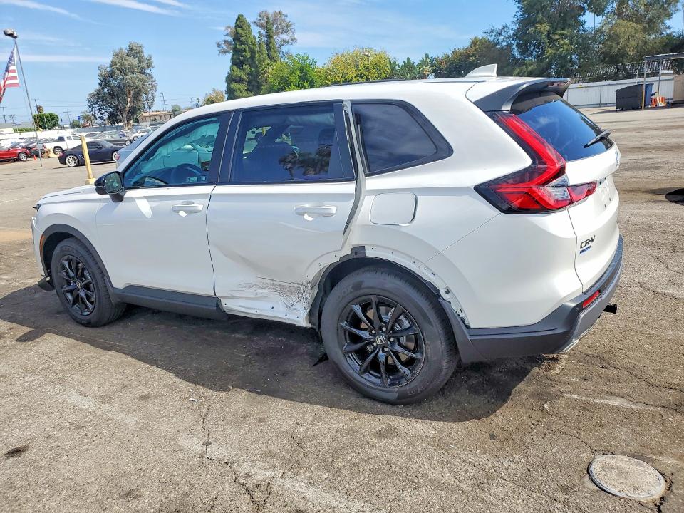 Photo 2 from auction – 2026 HONDA CR-V with VIN 7FARS6H81TE130362