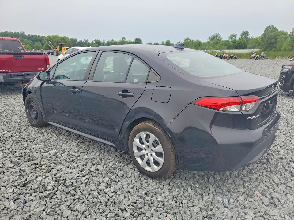 Photo 2 from auction – 2022 TOYOTA COROLLA with VIN 5YFEPMAE4NP358217