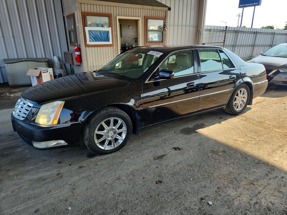 2011 CADILLAC DTS - Търг №63857896