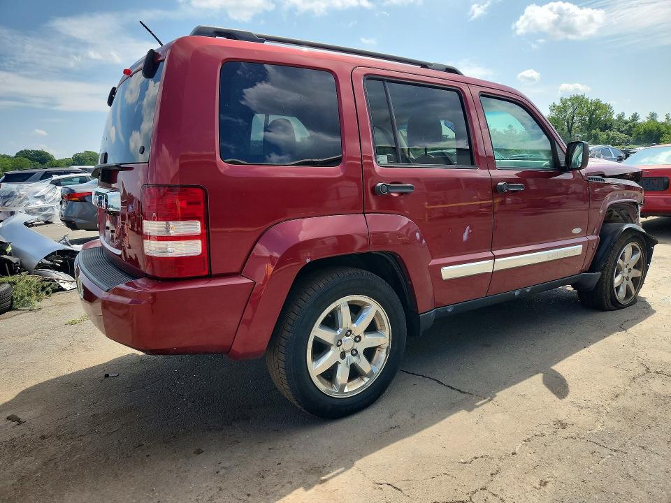 Photo 3 from auction – 2012 JEEP LIBERTY with VIN 1C4PJMAK2CW195863