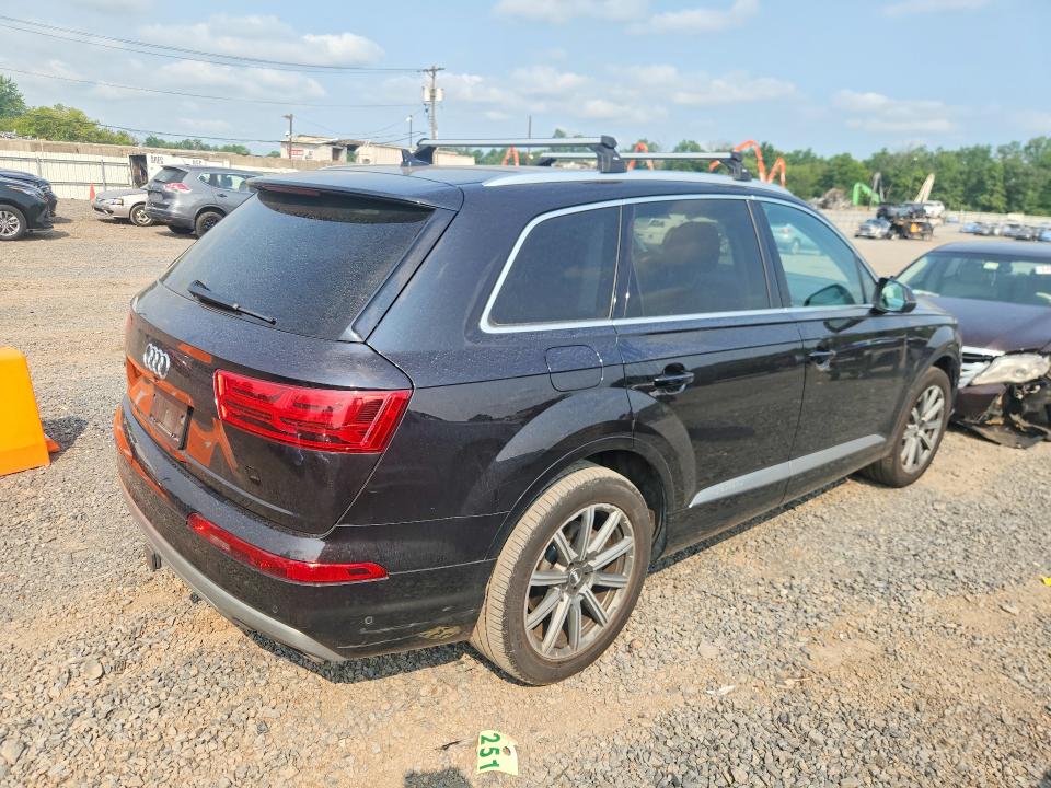 صورة رقم 3 من المزاد - 2019 AUDI Q7 مع VIN WA1LAAF76KD017573