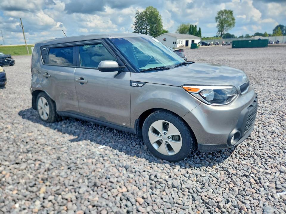 Снимка 4 от търг – 2015 KIA SOUL с VIN KNDJN2A29F7210436