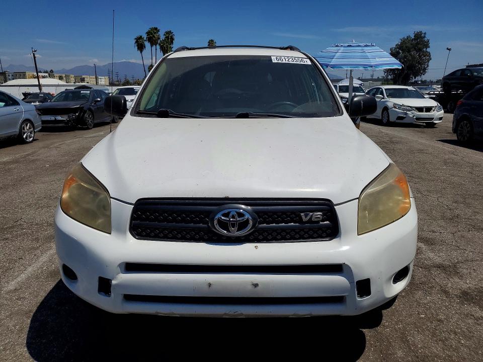 Photo 5 from auction – 2007 TOYOTA RAV4 with VIN JTMZK33V676008623